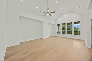 1700 Crimson Sunset Dr, Georgetown, TX 78628 - Photo 6