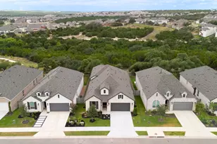 1700 Crimson Sunset Dr, Georgetown, TX 78628 - Photo 18
