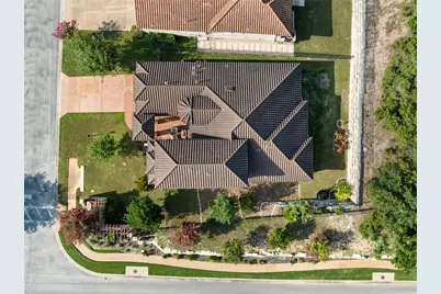 101 Antigua Way, Lakeway, TX 78738 - Photo 38