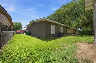 5435 Painted Horse St, San Antonio, TX 78242 - Photo 12