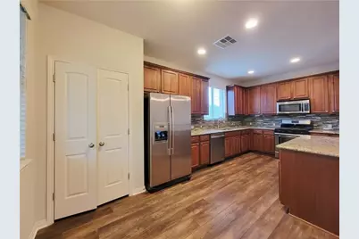 4601 Rolling Water Drive, Pflugerville, TX 78660 - Photo 6