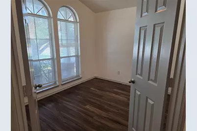 319 Riverwalk Drive, Hutto, TX 78634 - Photo 8