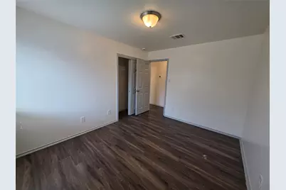 319 Riverwalk Drive, Hutto, TX 78634 - Photo 16