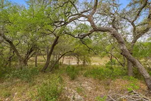 744 W Bartlett Dr, Buda, TX 78610 - Photo 38