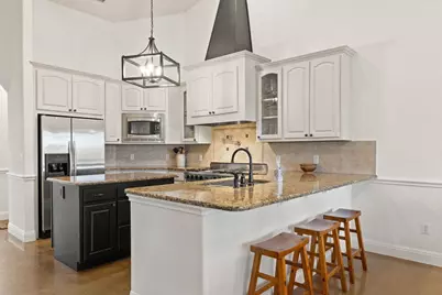 744 W Bartlett Drive, Buda, TX 78610 - Photo 14