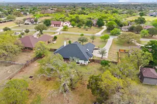 744 W Bartlett Dr, Buda, TX 78610 - Photo 40