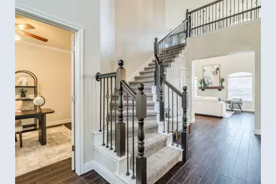 1301 Horseback Hollow, Austin, TX 78732 - Photo 2