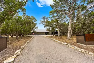 319 Impala Ln, Lampasas, TX 76550 - Photo 36