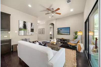6916 Barstow Court, Austin, TX 78749 - Photo 12