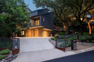 2703 Maria Anna Rd, Austin, TX 78703 - Photo 32