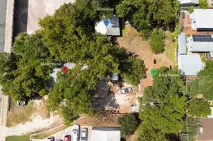 920 Shady Ln, Austin, TX 78702 - Photo 2