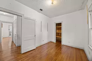 920 Shady Ln, Austin, TX 78702 - Photo 16