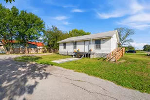 309 E Parsons St, Manor, TX 78653 - Photo 1