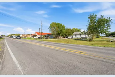 309 E Parsons Street, Manor, TX 78653 - Photo 34