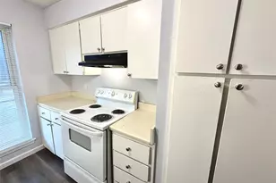 3822 Southway Dr, Austin, TX 78704 - Photo 8