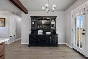 301 N 8th St, Jarrell, TX 76537 - Photo 16