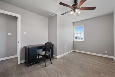 301 N 8th Street, Jarrell, TX 76537 - Photo 24