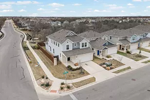 101 Stone Cyn Dr, Georgetown, TX 78628 - Photo 2