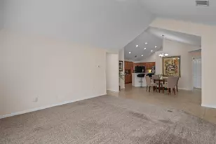 30 Wildwood Dr, Georgetown, TX 78633 - Photo 2