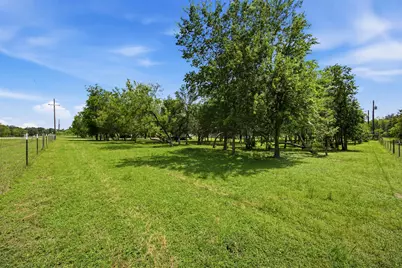 135 Side Saddle Drive, Cedar Creek, TX 78612 - Photo 2