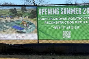 1209 Vance St, Taylor, TX 76574 - Photo 28