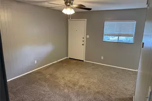 1209 Vance St, Taylor, TX 76574 - Photo 8