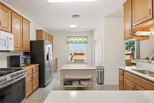 485 Faircrest Dr, Buda, TX 78610 - Photo 14