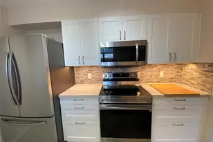 1202 Thorpe Ln, San Marcos, TX 78666 - Photo 12