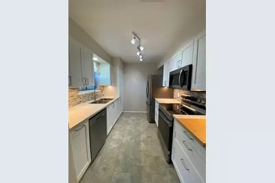 1202 Thorpe Lane #305, San Marcos, TX 78666 - Photo 8