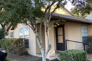 1202 Thorpe Ln, San Marcos, TX 78666 - Photo 1