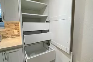 1202 Thorpe Ln, San Marcos, TX 78666 - Photo 14