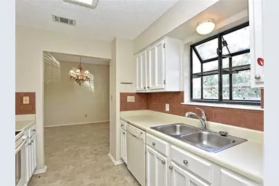 1202 Thorpe Lane #305, San Marcos, TX 78666 - Photo 14