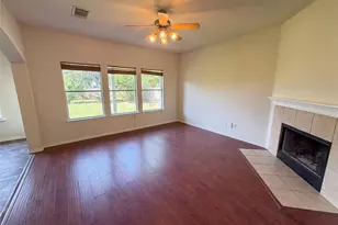 206 Almquist St, Hutto, TX 78634 - Photo 8