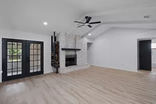 1700 Deep Wood Dr, Round Rock, TX 78681 - Photo 4