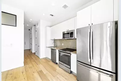 800 Embassy Drive #305, Austin, TX 78702 - Photo 10