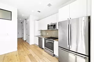 800 Embassy Dr, Austin, TX 78702 - Photo 10