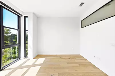 800 Embassy Drive #305, Austin, TX 78702 - Photo 8