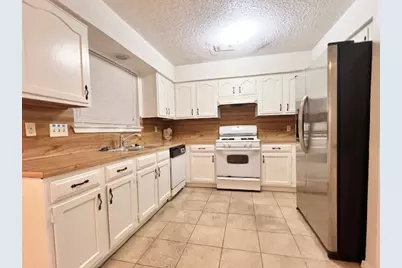 11305 Blackmoor Drive, Austin, TX 78759 - Photo 6