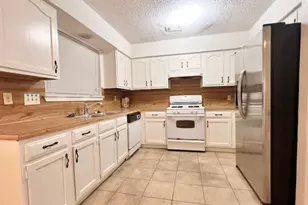 11305 Blackmoor Dr, Austin, TX 78759 - Photo 6