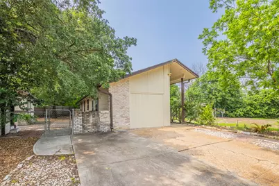 2520 Bitter Creek Drive, Austin, TX 78744 - Photo 20