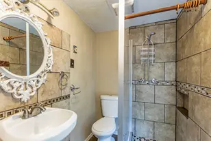 2520 Bitter Creek Dr, Austin, TX 78744 - Photo 18