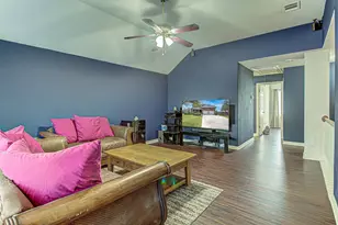 2215 Heritage Well Ln, Pflugerville, TX 78660 - Photo 18