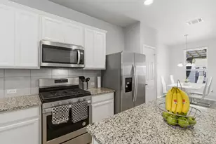 309 La Dera Dr, Liberty Hill, TX 78642 - Photo 16