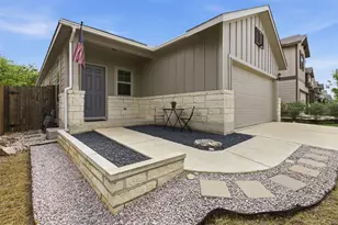 309 La Dera Dr, Liberty Hill, TX 78642 - Photo 4