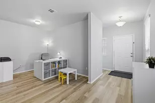 309 La Dera Dr, Liberty Hill, TX 78642 - Photo 6