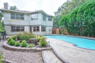 7604 Napier Trail, Austin, TX 78729 - Photo 24