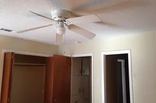 1305 Glenda Dr, Round Rock, TX 78681 - Photo 24