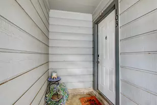 803 W 28th St, Austin, TX 78705 - Photo 18
