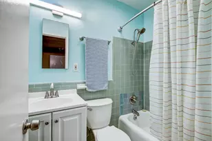 803 W 28th St, Austin, TX 78705 - Photo 16