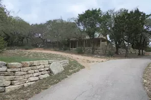 1761 Cottonwood Rd, Fischer, TX 78623 - Photo 1